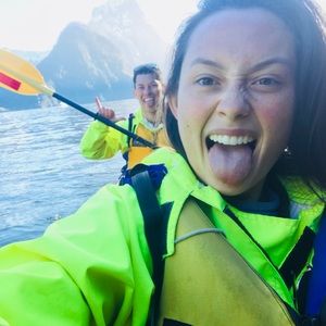 Meet your Posher, Nicole